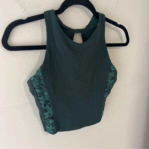 Athleta Green Camo Stripe Crop Tank - Picture 2 of 4